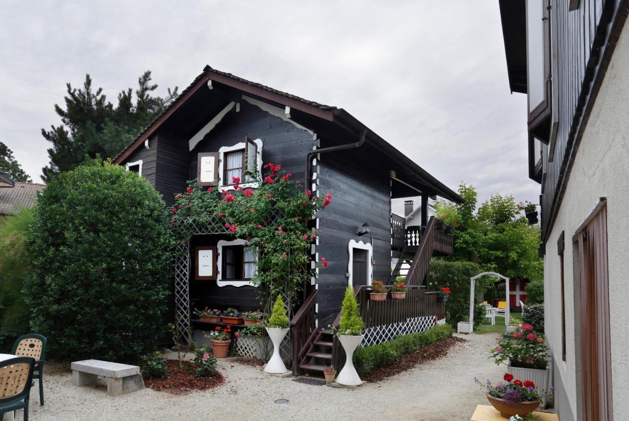 Hotel Les Marronniers Thonon-les-Bains Exterior photo
